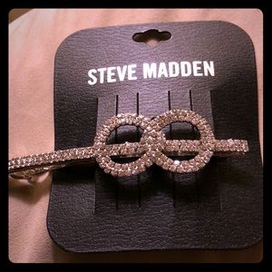 Steve Madden Hair Clip